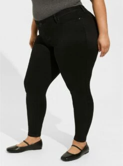 Luxe Skinny Jean - Sateen Stretch Black -Clothing Shop 10258345 00133 av2