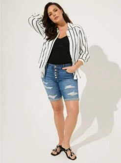 Bermuda Boyfriend Vintage Stretch Mid-Rise Short