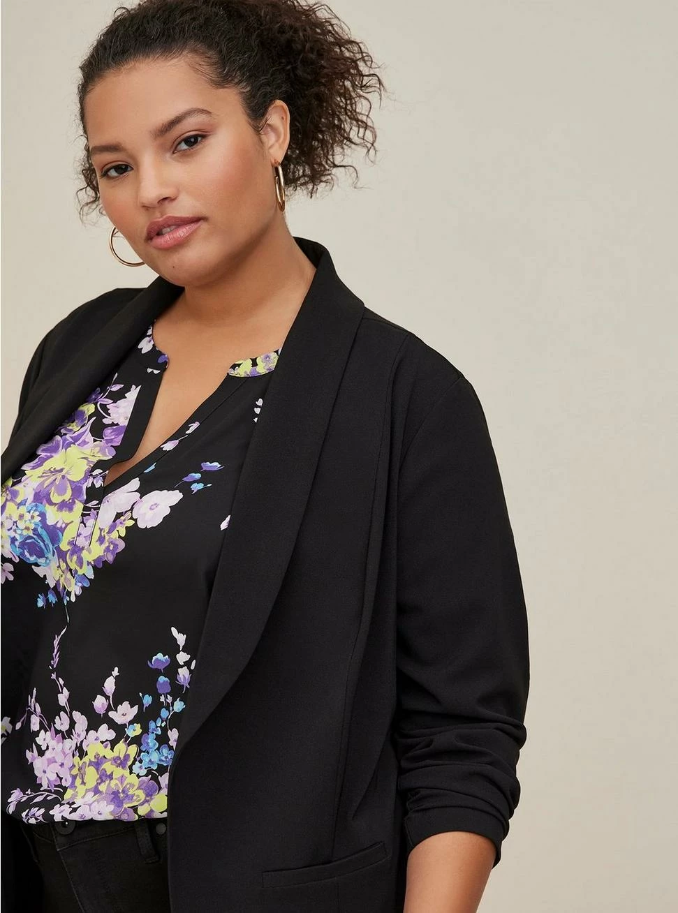 Studio Crepe Classic Shawl Collar Blazer 4 Studio Crepe Classic Shawl Collar Blazer - Image 4