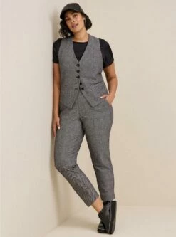 Pull-On Relaxed Taper Studio Luxe Ponte High-Rise Pant