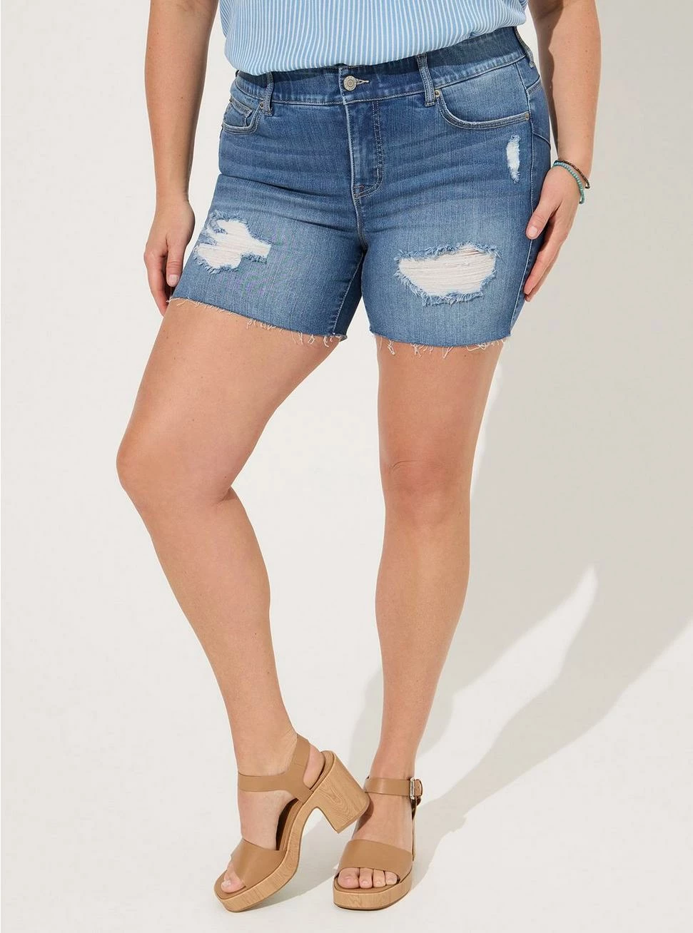 5 Inch Bombshell Premium Stretch High-Rise Short 2 5 Inch Bombshell Premium Stretch High-Rise Short - Image 2