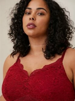 Lace Smocked Crop Top -Clothing Shop 17174733 00187 av2