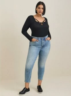 Mom Straight Vintage Stretch High-Rise Jean (Short) -Clothing Shop 19567898 08915 av1