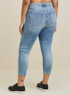 Mom Straight Vintage Stretch High-Rise Jean (Short) -Clothing Shop 19567898 08915 av2