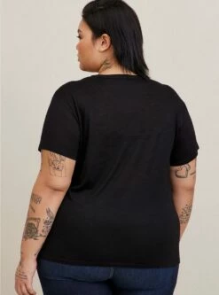 Relaxed Fit Feather Soft Slub V-Mesh Inset Tee 6 Relaxed Fit Feather Soft Slub V-Mesh Inset Tee -Clothing Shop 40055538 00684 av2