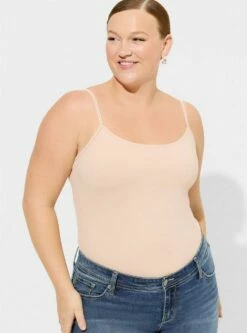 Sculpting Knit Scoop Neck Cami