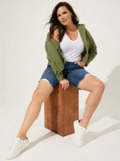 Girlfriend Signature Jersey V-Neck Tank